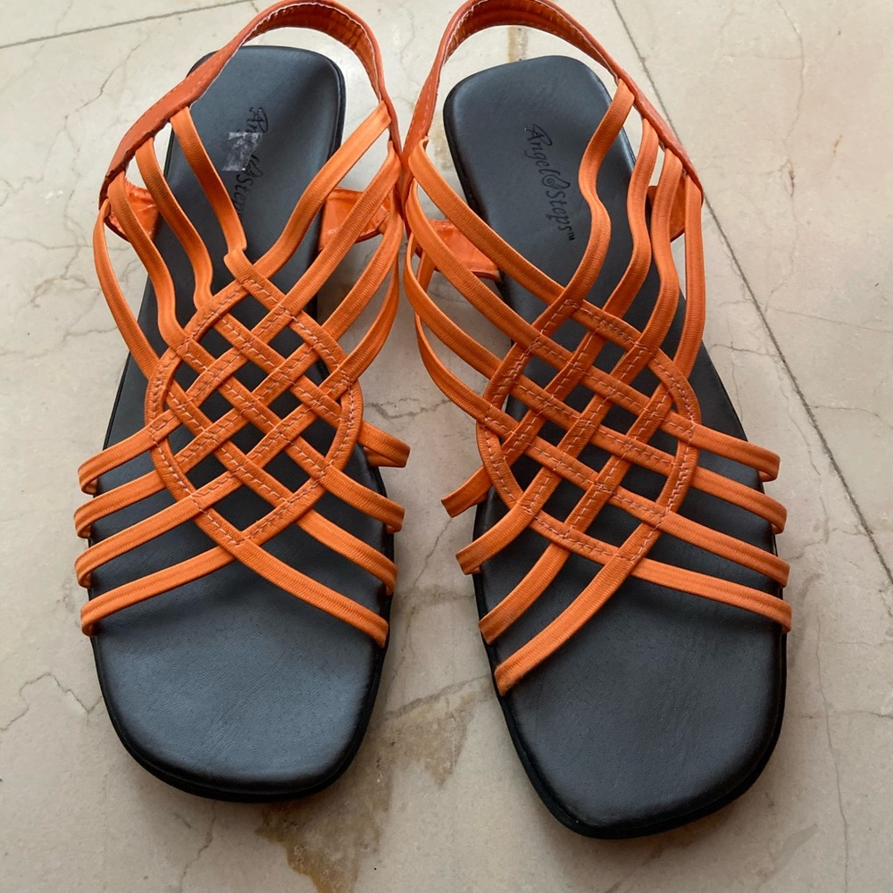 New Angel Steps size 10 sandals